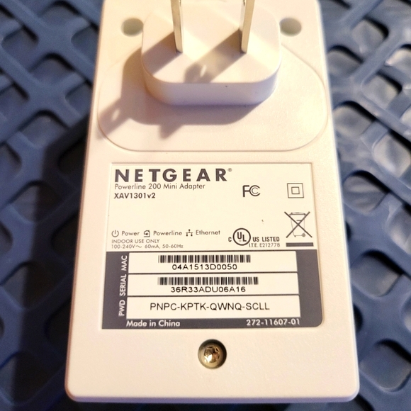 Netgear XAV1301v2 Powerline 200 Mini Adapter - Picture 5 of 7